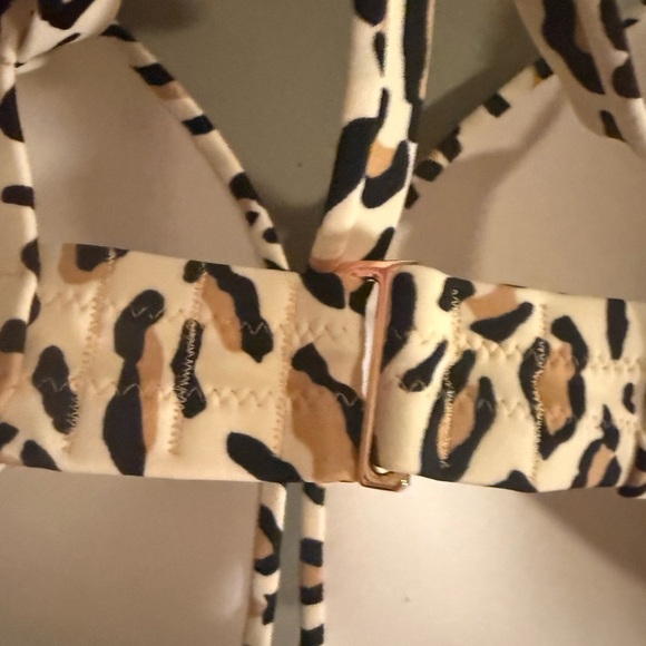 Shade & Shore Brown and Black Leopard Bikini Top - Picture 4 of 7